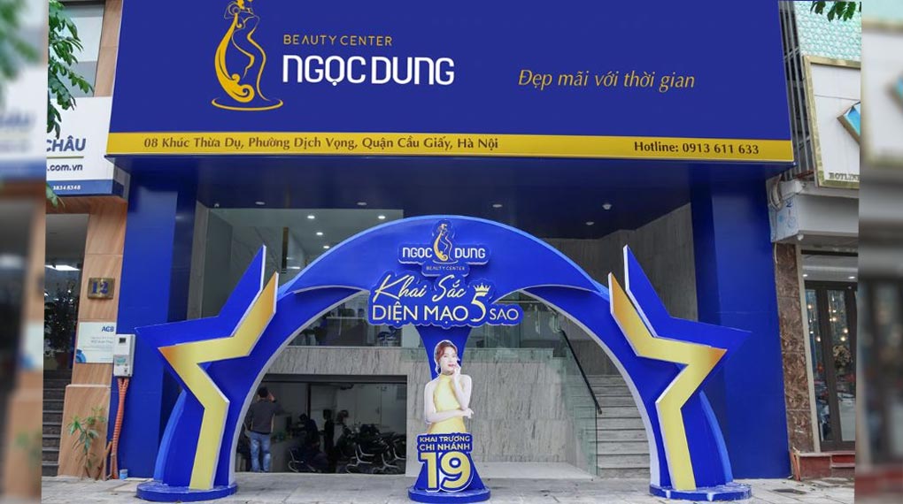 Bảng hiệu mica treo ngoài trời cho spa, thiết kế bền bỉ và chống chịu thời tiết Bang hieu Spa tham my vien 1020x570 3