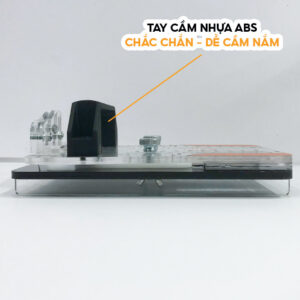 Dao Cắt Fomex của DTC có tay cầm nhựa ABS chắc chắn giúp dễ dàng cầm nắm khi gọt