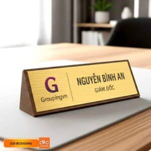 Biển chức danh gỗ nguyên khối chữ A