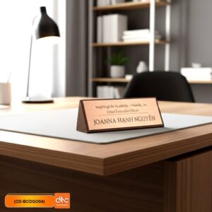 Biển chức danh gỗ mặt inox vàng hồng
