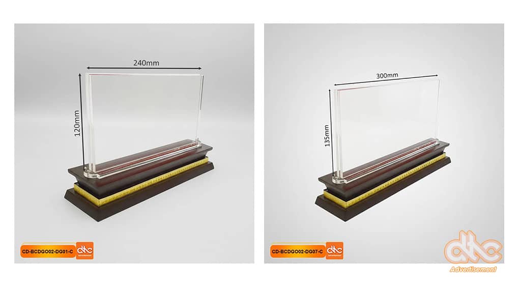 Biển chức danh đế gỗ thân mica 2 kích thước Biển chức danh đế gỗ thân mica 2 kích thước