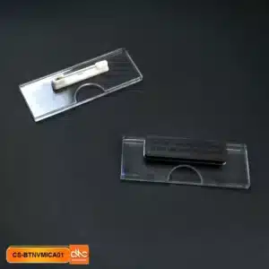 Bảng tên nhân viên mica cài áo thay nội dung tiện lợi giá rẻ